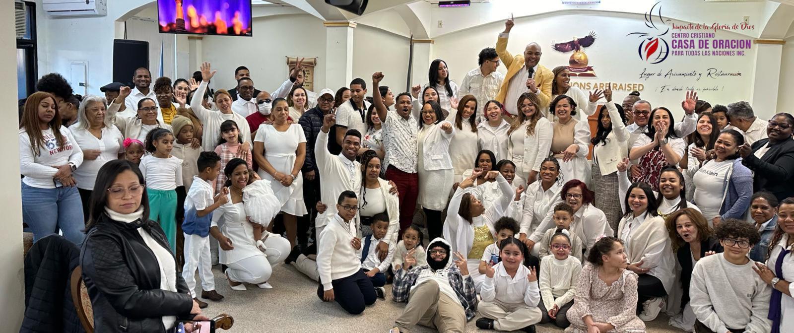 Celebrando la presencia de Dios juntos — Centro Cristiano Casa de Oración