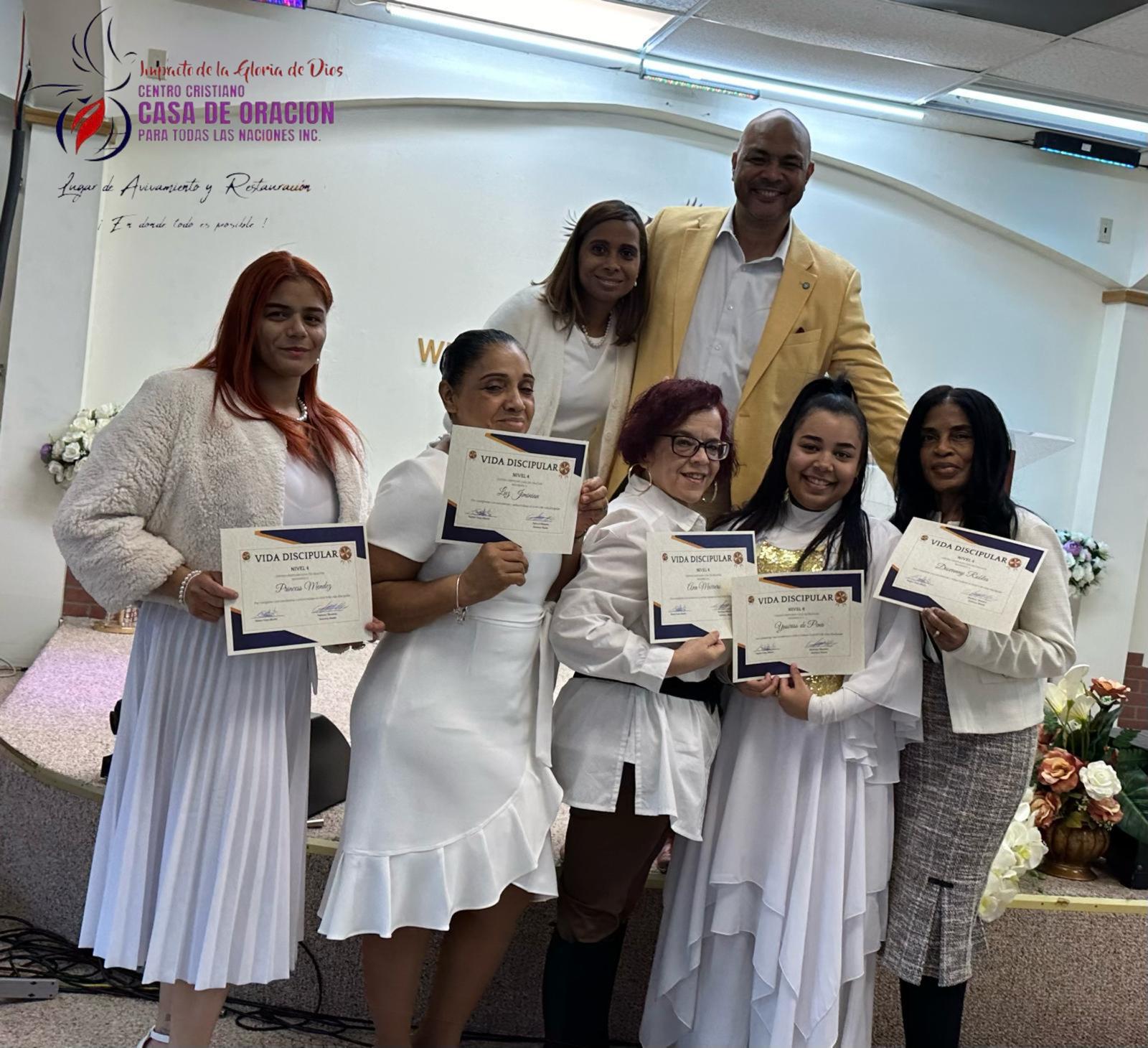 Jóvenes encendidos por el Evangelio — Centro Cristiano Casa de Oración